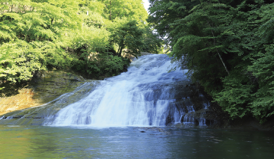 Yoro Keikoku Park